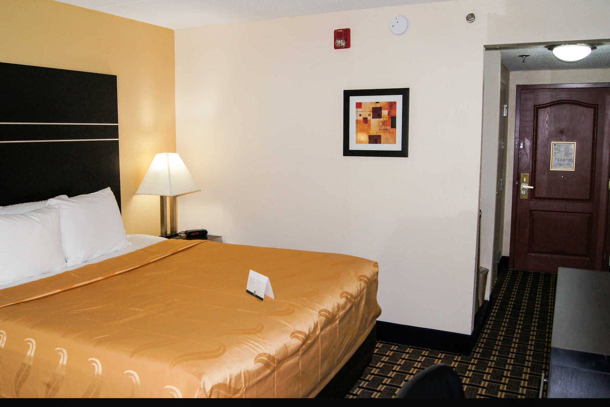 Quality Inn & Suites Union City - Atlanta South Room photo