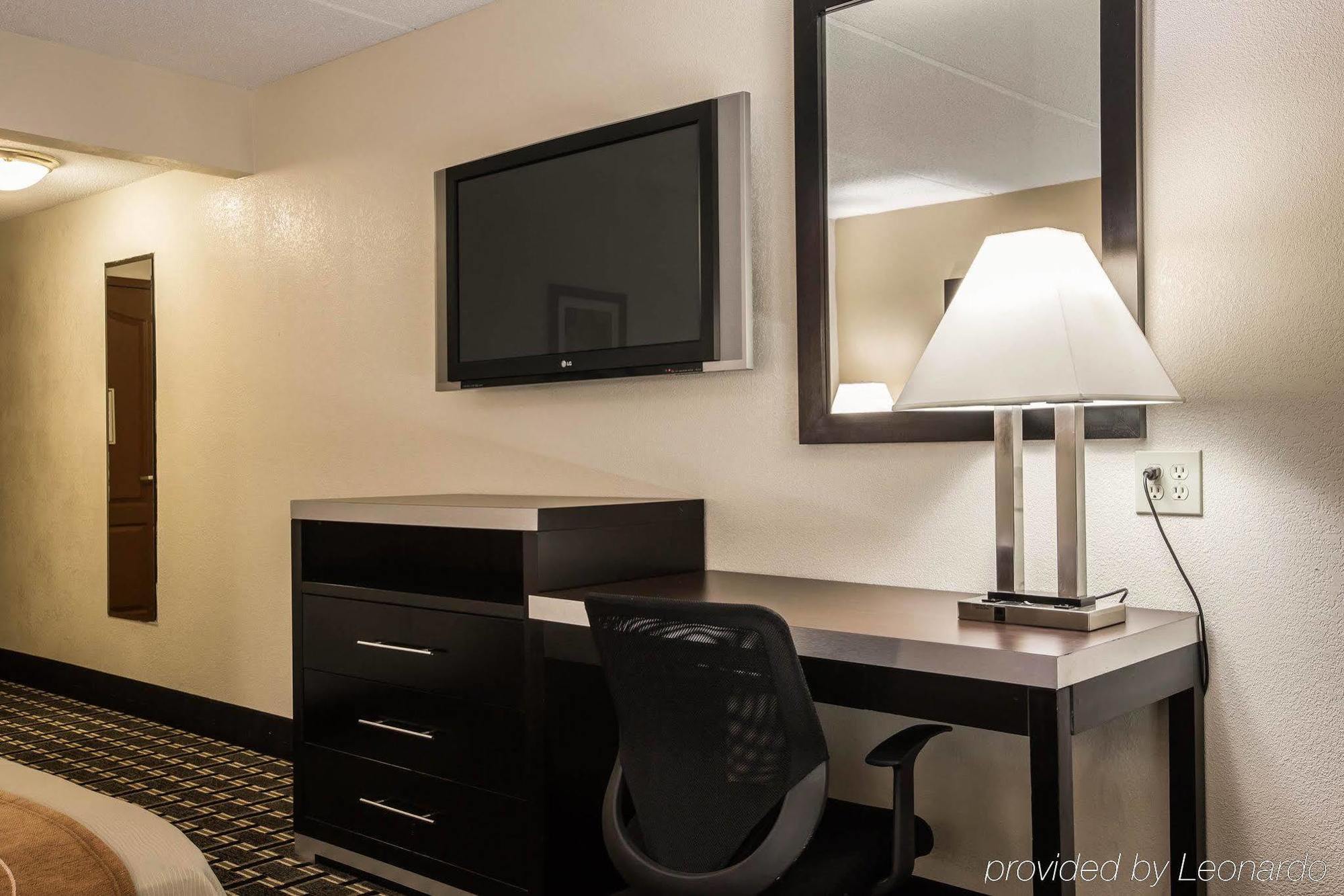 Quality Inn & Suites Union City - Atlanta South Exterior photo