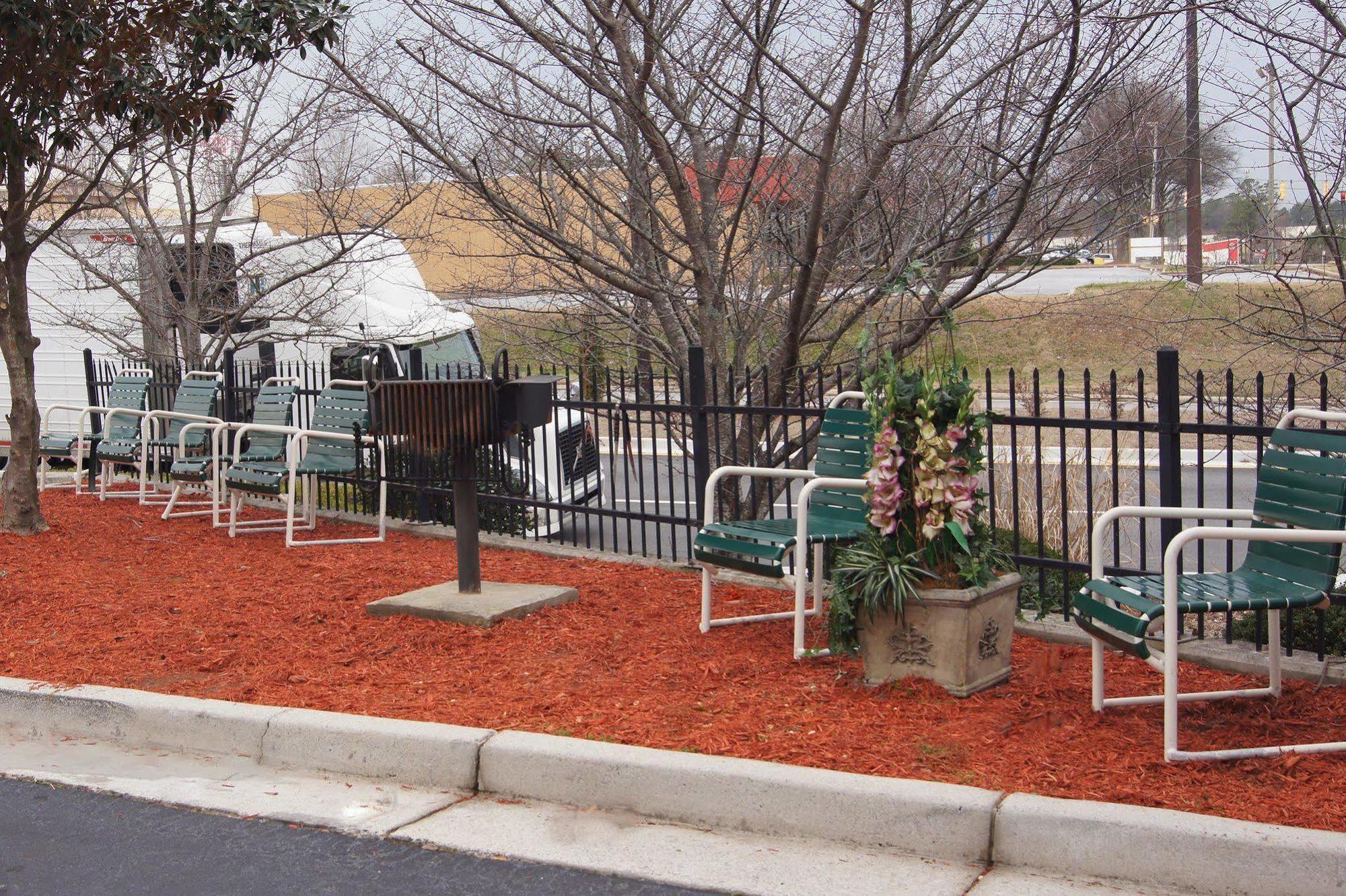 Quality Inn & Suites Union City - Atlanta South Exterior photo
